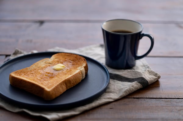 pixta_73683891_M (1)